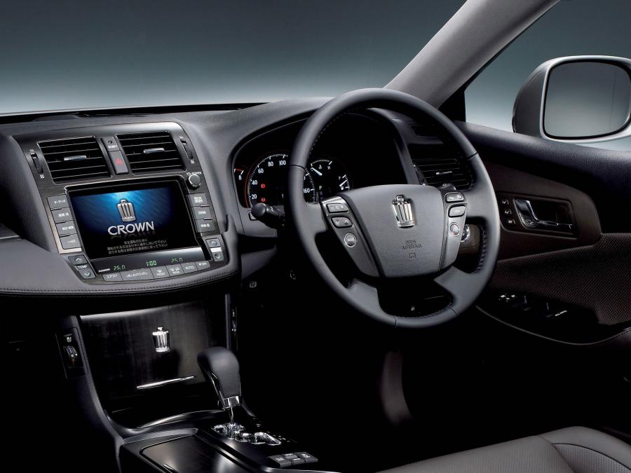  Toyota Crown Athlete 2008 года  (фото 13 из 16)